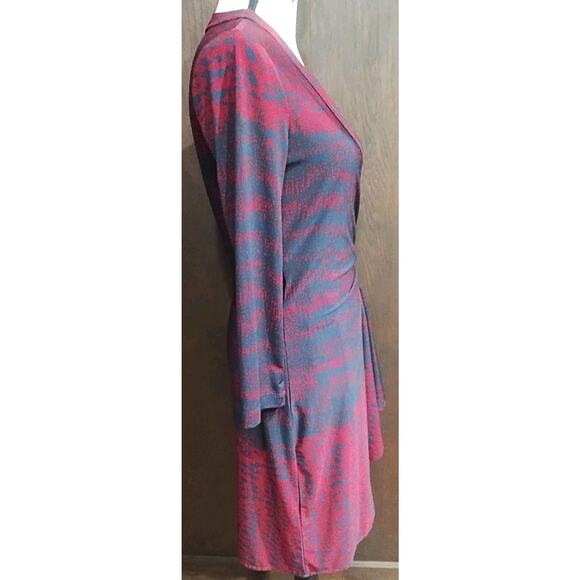 BCBG Max Azria Maroon Navy blue Animal Print Wrap Tie Dress Size Small career - Picture 6 of 11
